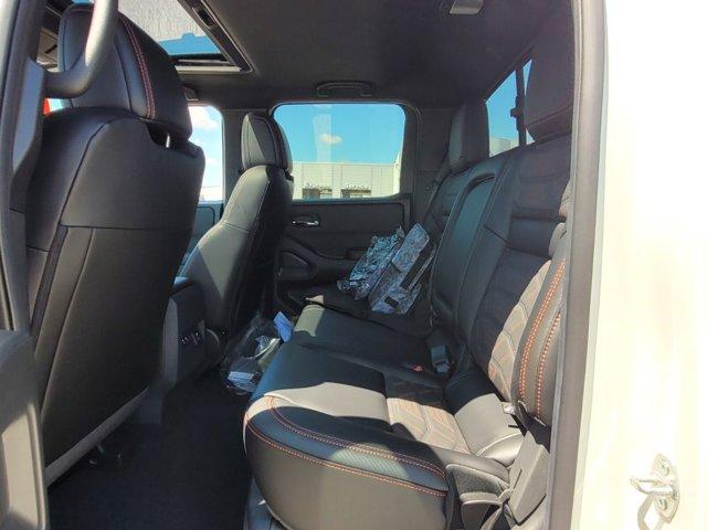 new 2025 Nissan Frontier car