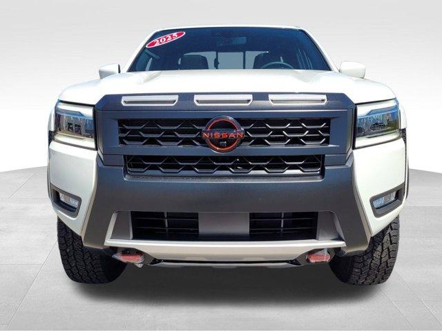 new 2025 Nissan Frontier car
