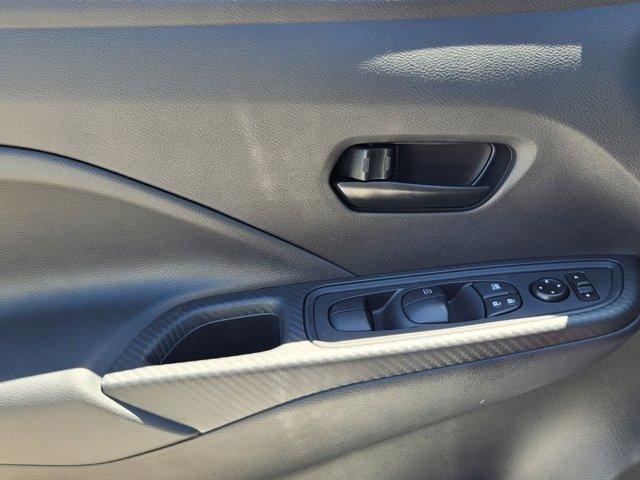 new 2025 Nissan Versa car