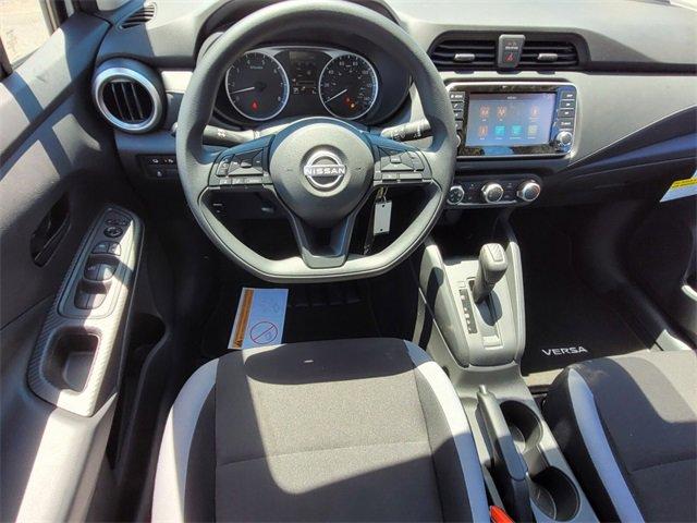 new 2025 Nissan Versa car