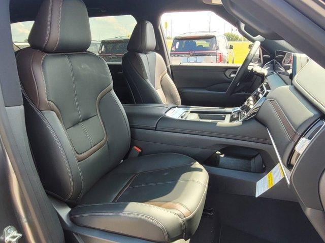 new 2025 Nissan Armada car