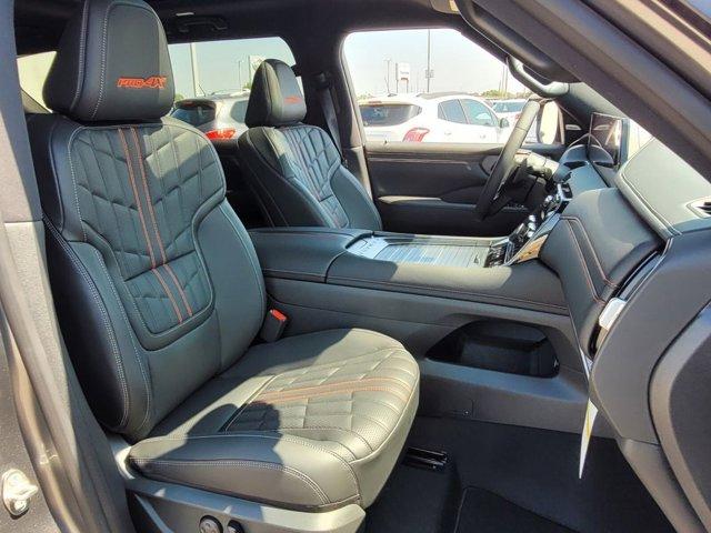 new 2025 Nissan Armada car