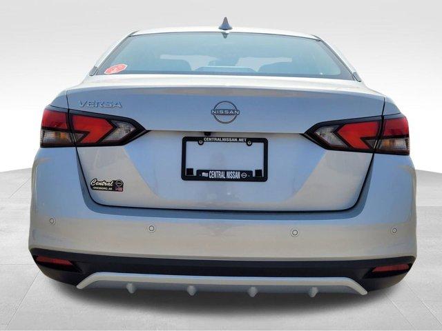 new 2025 Nissan Versa car