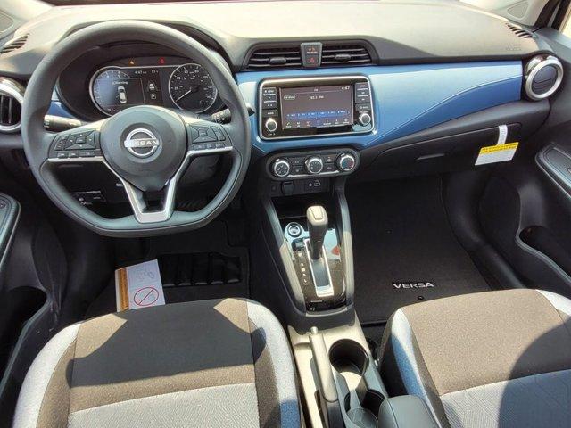 new 2025 Nissan Versa car