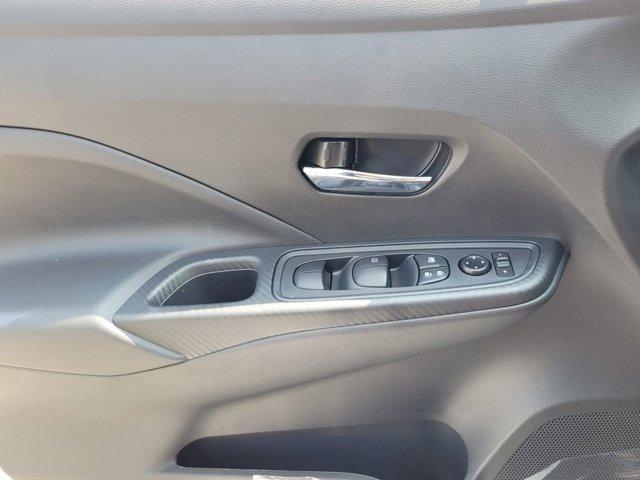 new 2025 Nissan Versa car