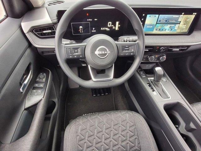 new 2025 Nissan Kicks car, priced at $27,530