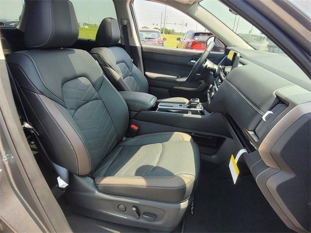 new 2025 Nissan Pathfinder car