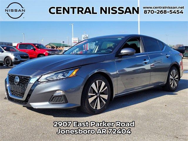 used 2022 Nissan Altima car, priced at $21,556