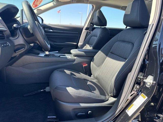 new 2025 Nissan Altima car