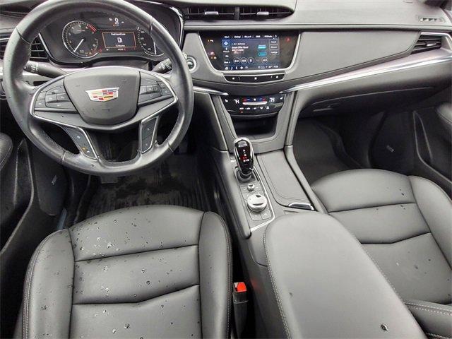 used 2021 Cadillac XT5 car, priced at $25,995