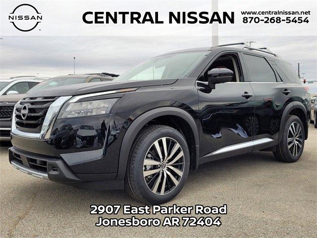 new 2025 Nissan Pathfinder car, priced at $50,605