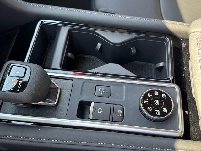 new 2025 Nissan Pathfinder car