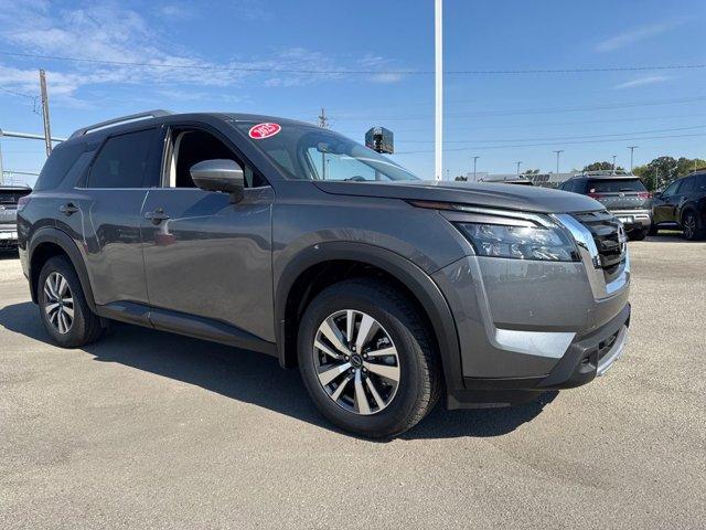 new 2025 Nissan Pathfinder car