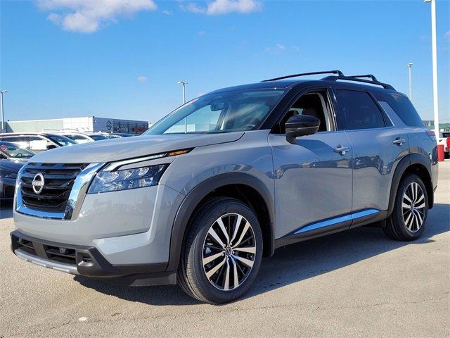 new 2025 Nissan Pathfinder car, priced at $52,575