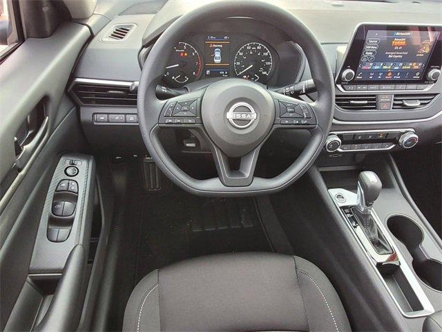 new 2025 Nissan Altima car, priced at $27,505