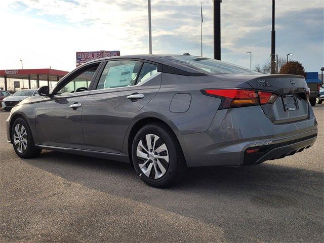 new 2025 Nissan Altima car, priced at $27,505