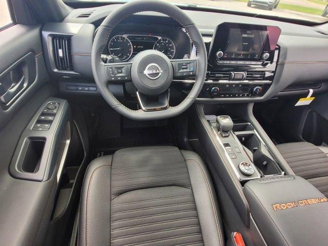 new 2025 Nissan Pathfinder car