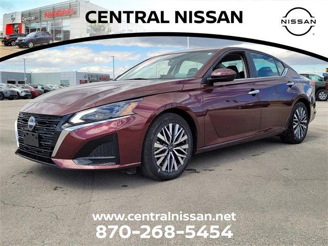 used 2023 Nissan Altima car, priced at $23,615