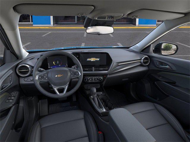 new 2025 Chevrolet Trax car, priced at $26,255