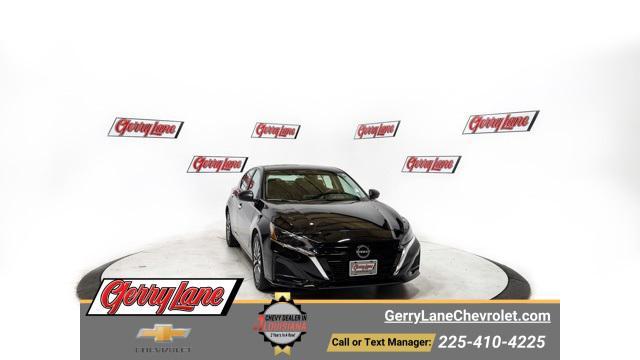 used 2024 Nissan Altima car