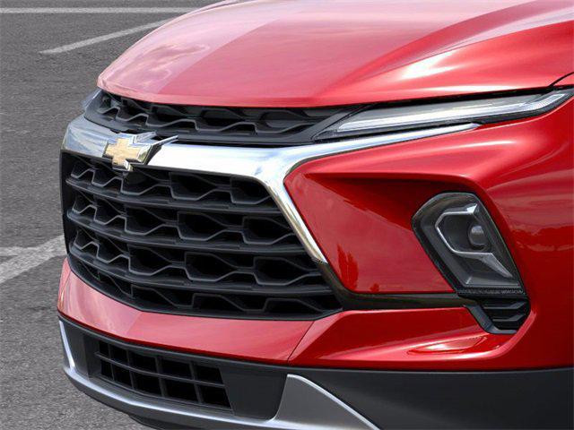 new 2025 Chevrolet Blazer car, priced at $31,605