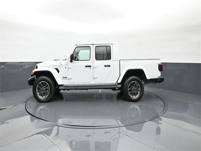 used 2023 Jeep Gladiator car, priced at $32,716