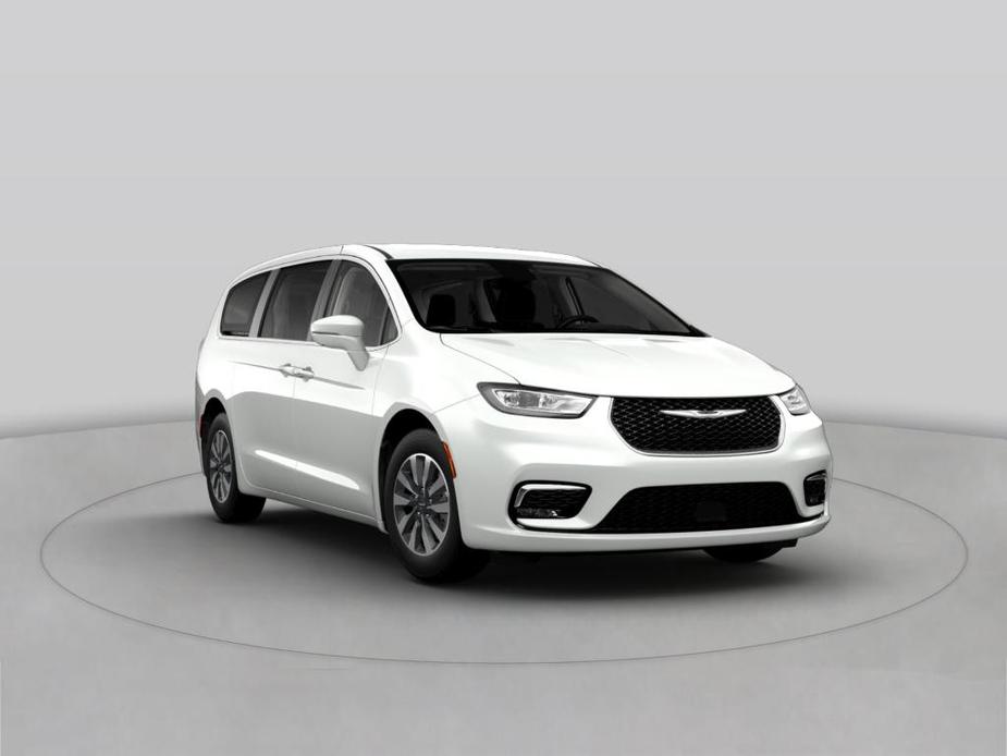 new 2022 Chrysler Pacifica Hybrid car, priced at $50,008