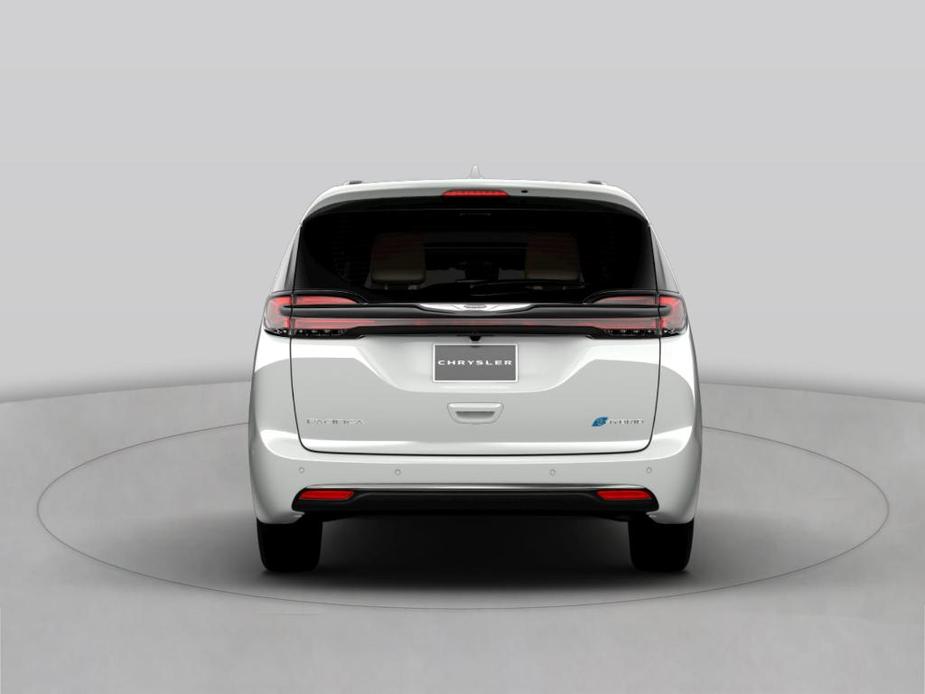 new 2022 Chrysler Pacifica Hybrid car, priced at $59,572