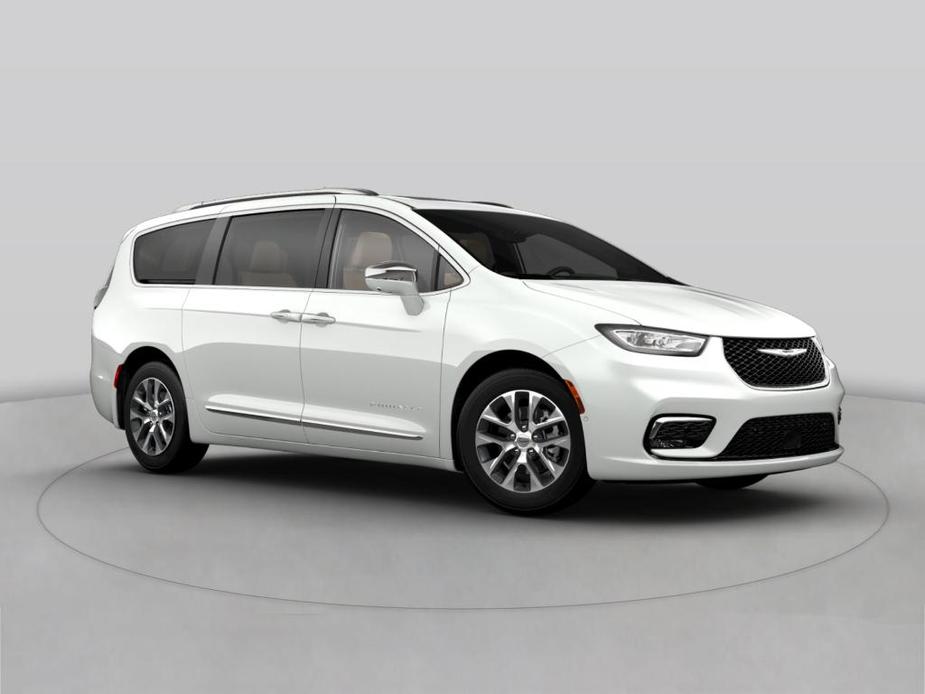 new 2022 Chrysler Pacifica Hybrid car, priced at $59,572