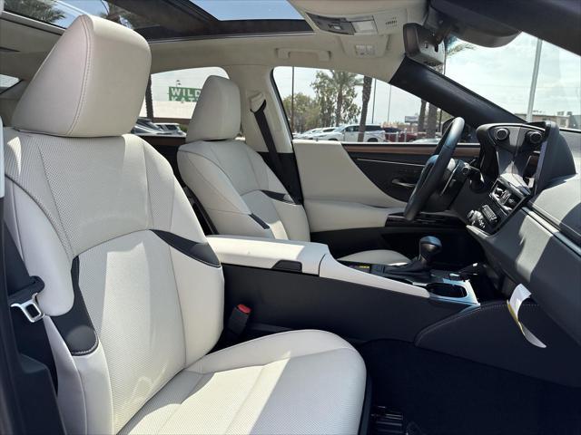 new 2025 Lexus ES 350 car, priced at $51,829