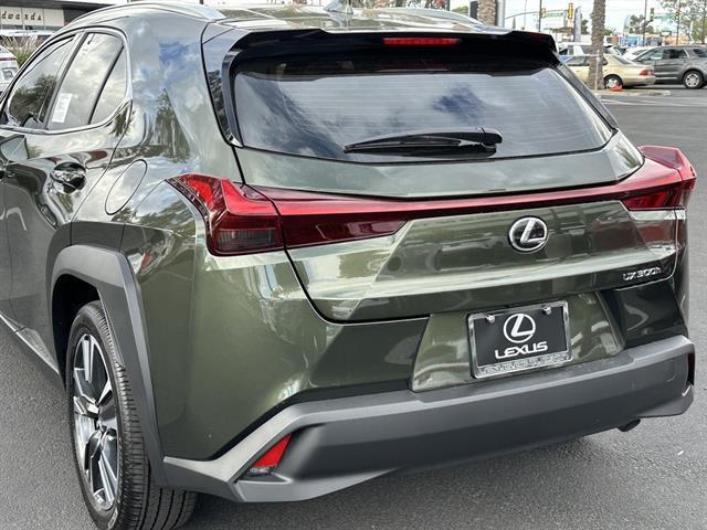 new 2025 Lexus UX 300h car, priced at $40,289