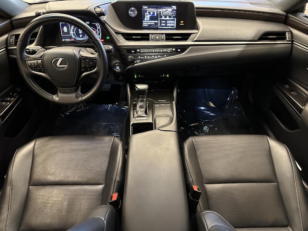 used 2019 Lexus ES 350 car, priced at $29,490