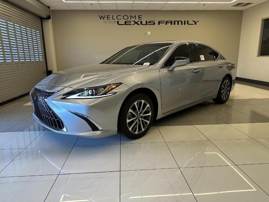 new 2024 Lexus ES 350 car, priced at $44,105