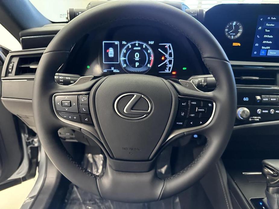 new 2024 Lexus ES 350 car, priced at $44,105