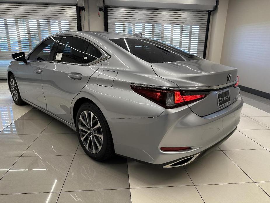 new 2024 Lexus ES 350 car, priced at $44,105