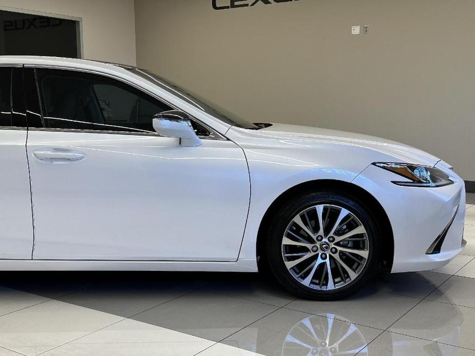 used 2019 Lexus ES 350 car, priced at $32,490