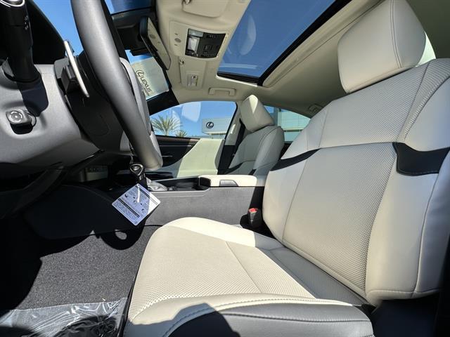 new 2025 Lexus ES 300h car, priced at $50,834