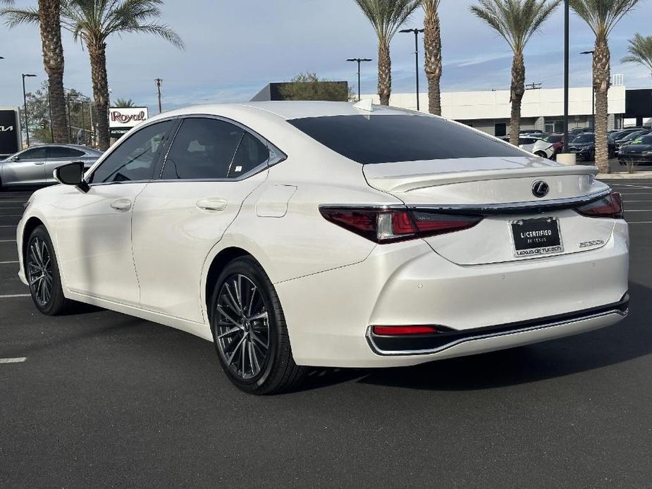 used 2024 Lexus ES 300h car, priced at $47,990