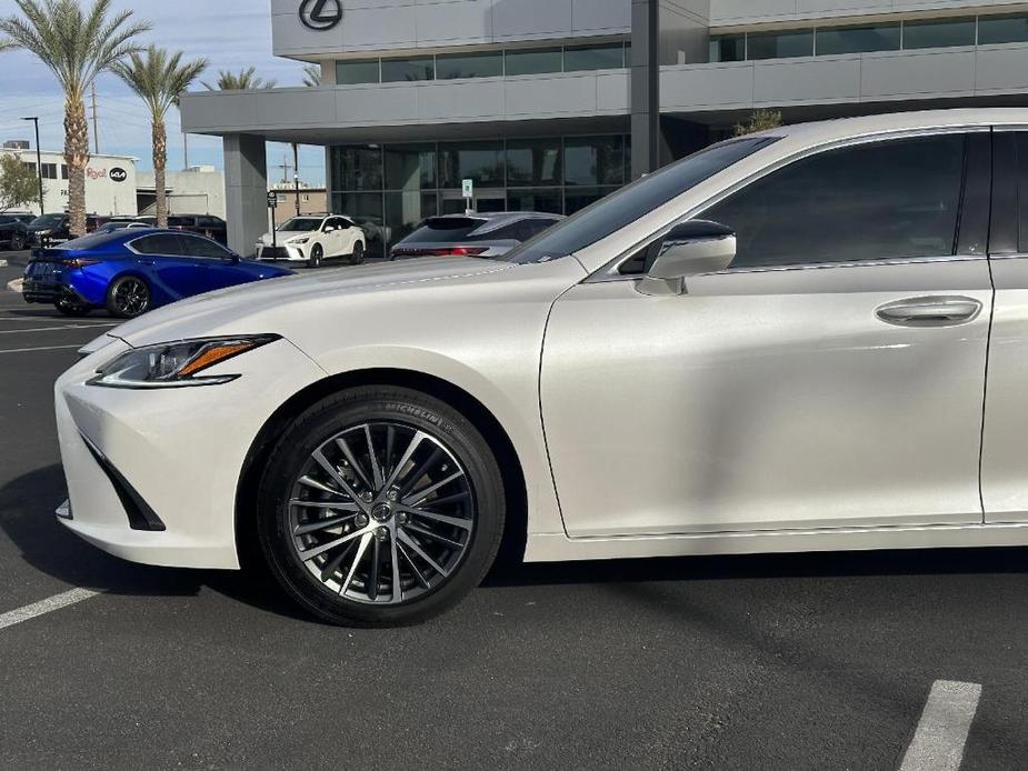 used 2024 Lexus ES 300h car, priced at $47,990