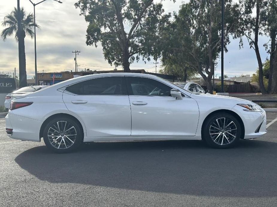 used 2024 Lexus ES 300h car, priced at $47,990