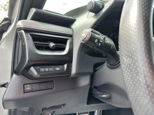 used 2020 Lexus UX 250h car, priced at $33,990