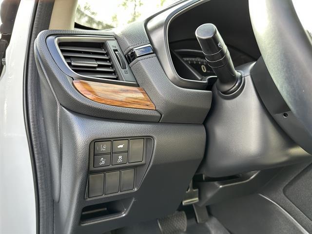 used 2018 Honda CR-V car, priced at $22,350