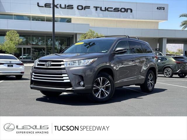 used 2017 Toyota Highlander car, priced at $22,250
