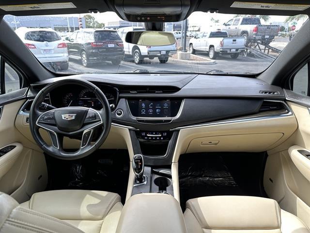 used 2017 Cadillac XT5 car, priced at $16,690