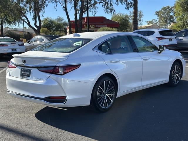 used 2025 Lexus ES 300h car, priced at $46,990