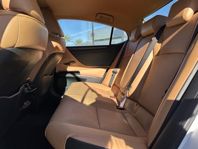 used 2025 Lexus ES 300h car, priced at $46,990