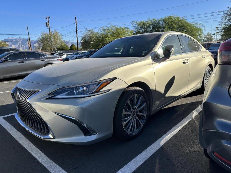 used 2021 Lexus ES 300h car, priced at $36,990