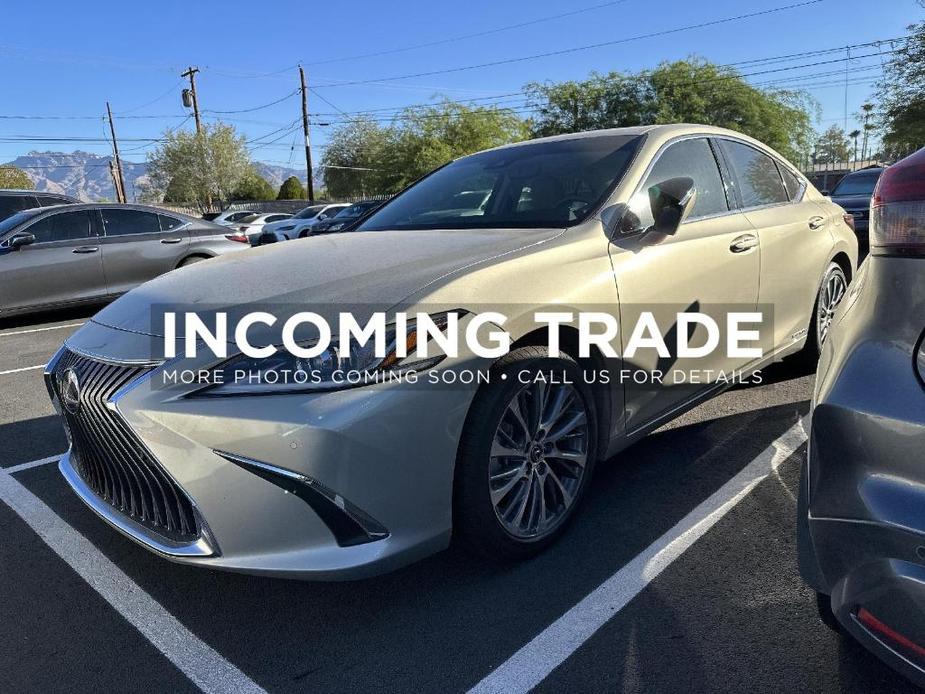 used 2021 Lexus ES 300h car, priced at $36,990