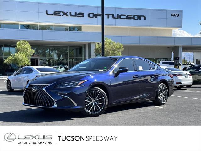 new 2025 Lexus ES 300h car, priced at $52,729