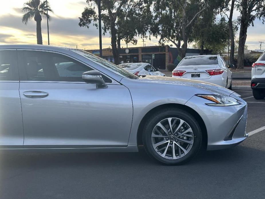 used 2022 Lexus ES 350 car, priced at $34,980